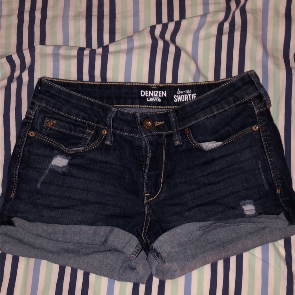 levi’s jean shorts